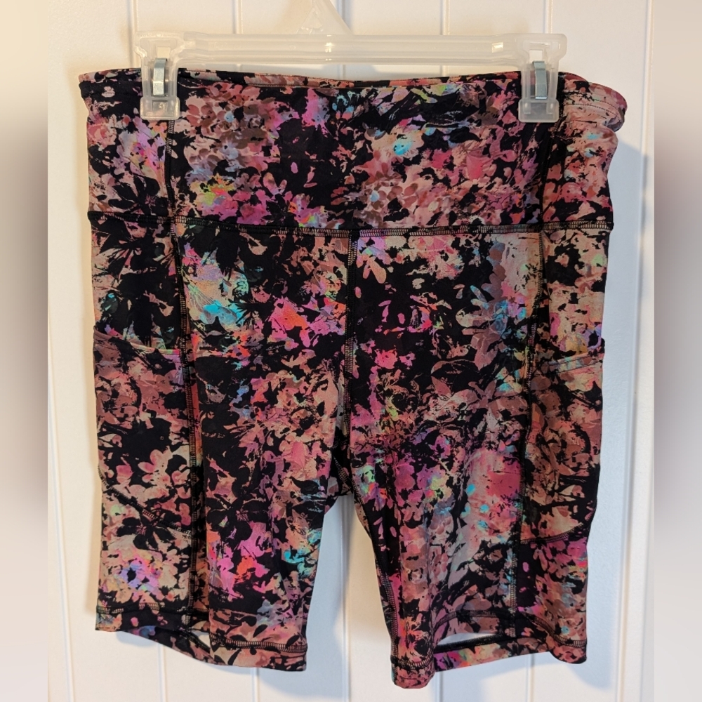 Lululemon Fast And Free High Rise Shorts 8"